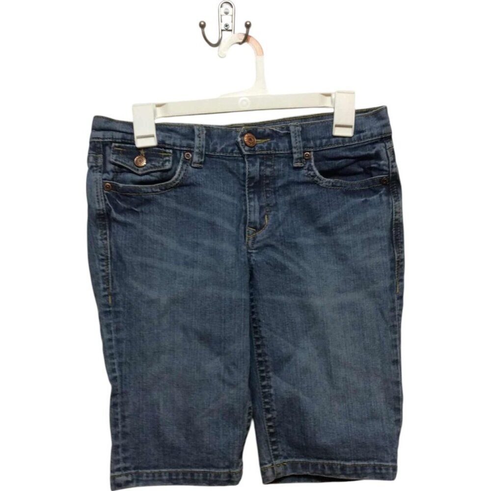 Old Navy Women Blue Jeans Size 6 Shorts skuA